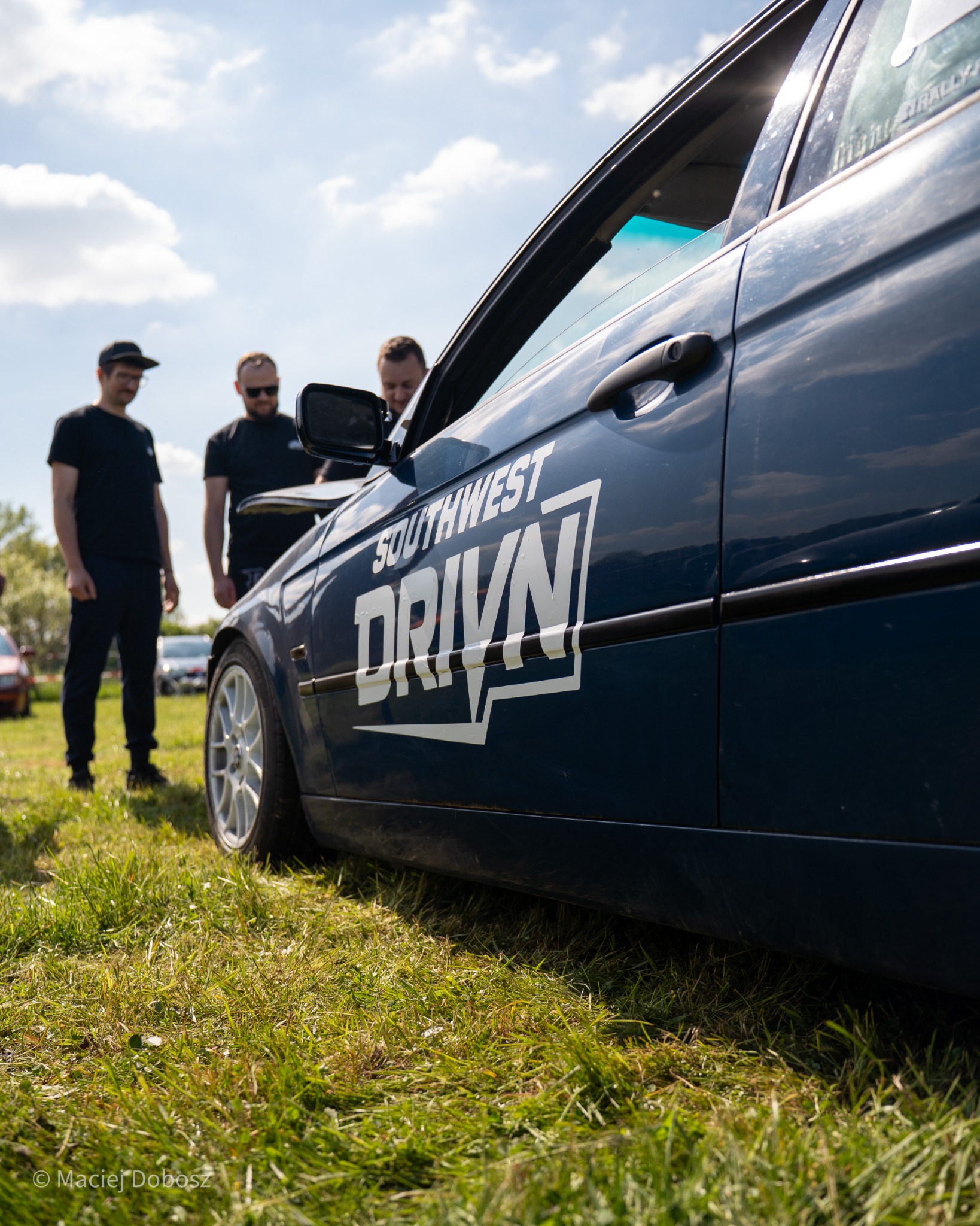 Southwest Drivn car and crew at Rally Frýdlant